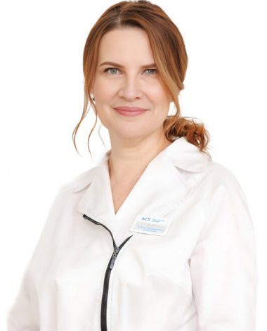 Симонова (Чернова) Елена Геннадьевна