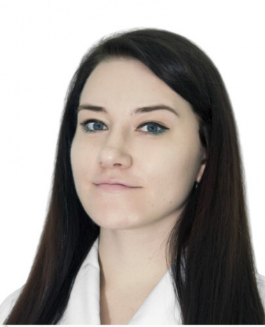 Кум (Звягинцева) Анастасия Вячеславовна